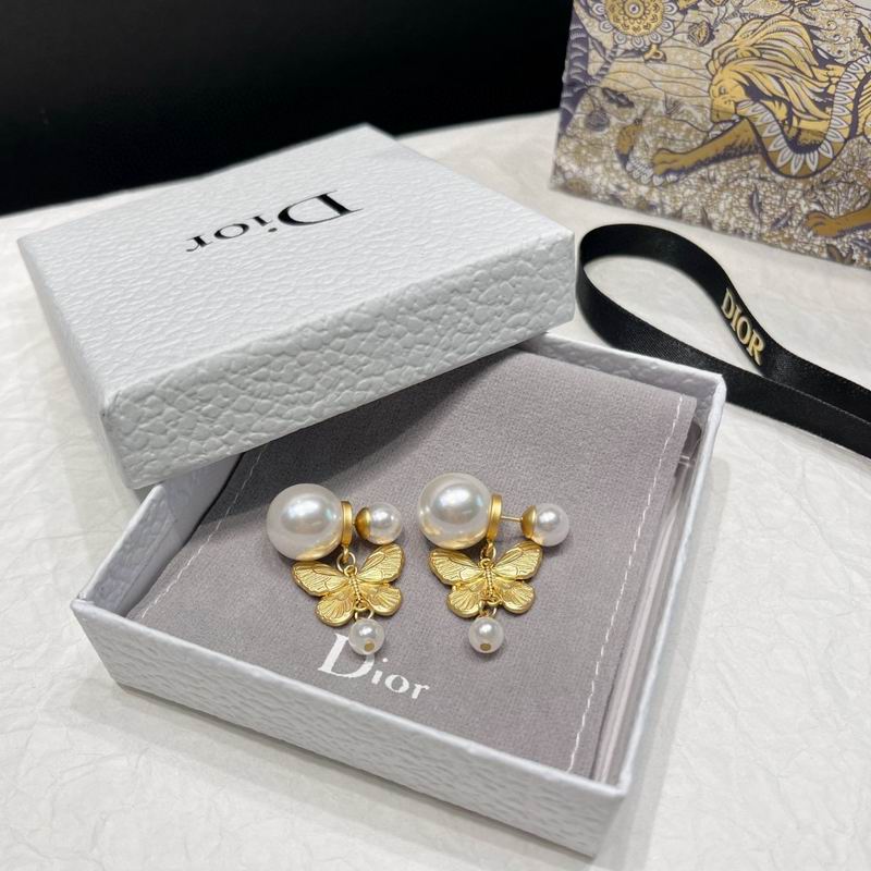 Dior Earring 04lyr357  (1)